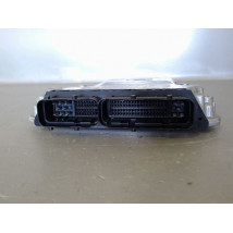 CALCULATEUR MOTEUR TOYOTA COROLLA