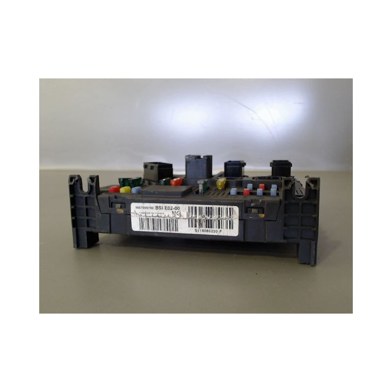 BOITIER GESTION HABITACLE PEUGEOT 206