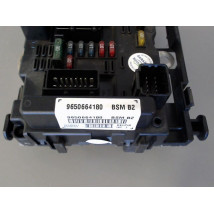 BOITE A FUSIBLES PEUGEOT 206