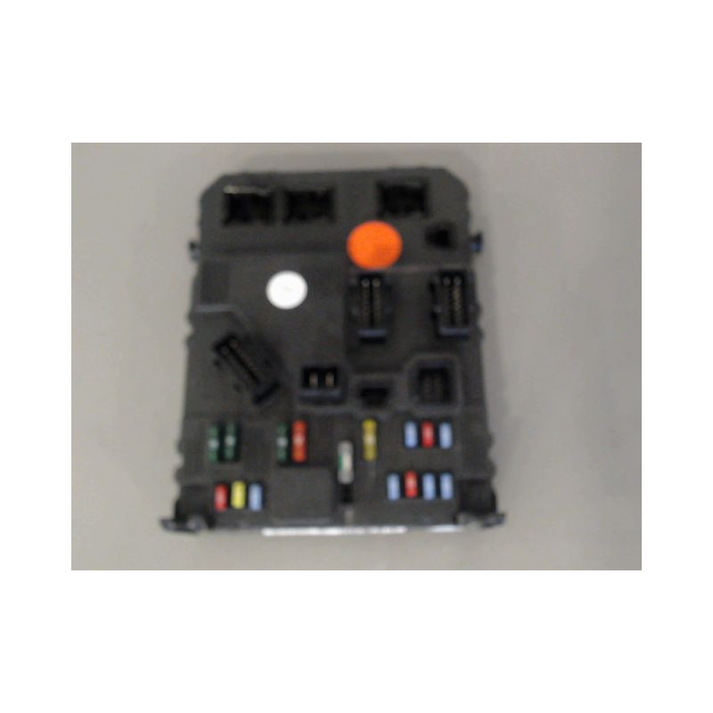 BOITIER GESTION HABITACLE PEUGEOT 206