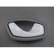 POIGNEE INTERIEURE PORTE AVANT DROIT RENAULT ZOE