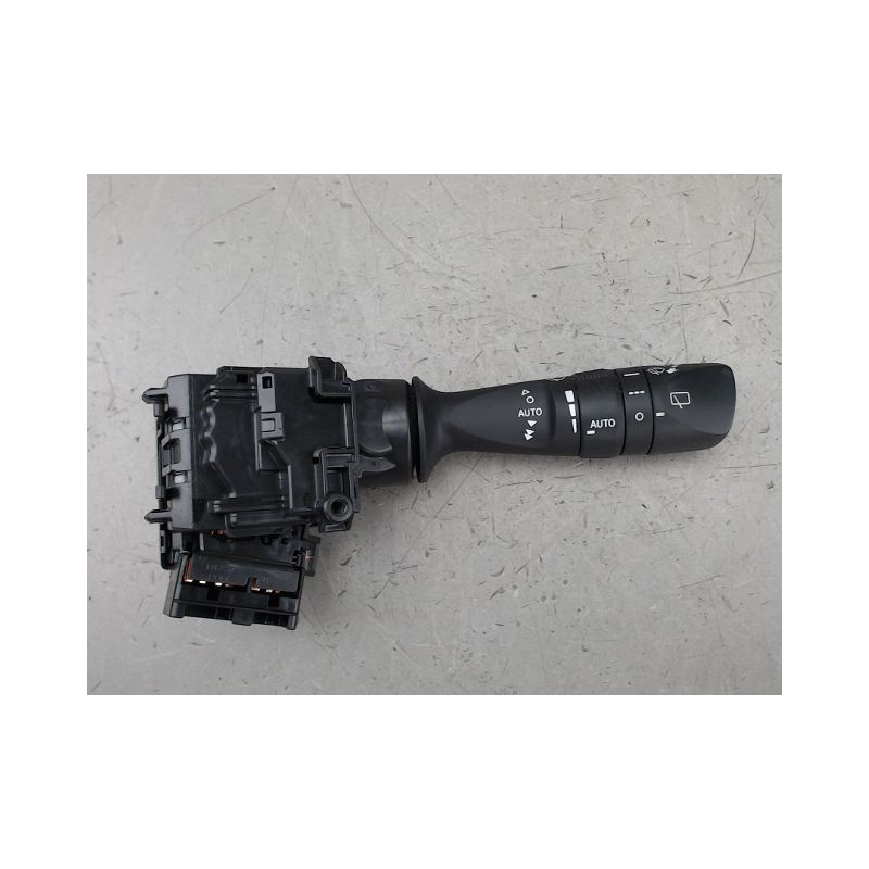 COMMANDE ESSUIE GLACE TOYOTA AURIS