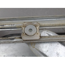 MECANISME LEVE-GLACE AVANT DROIT FORD FOCUS