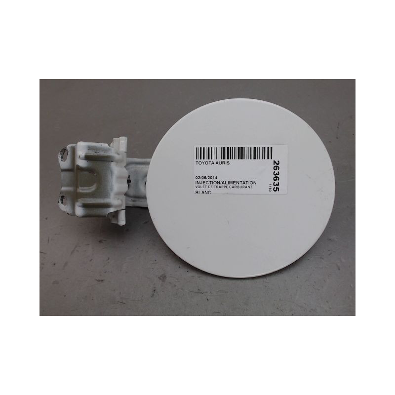 VOLET DE TRAPPE CARBURANT TOYOTA AURIS