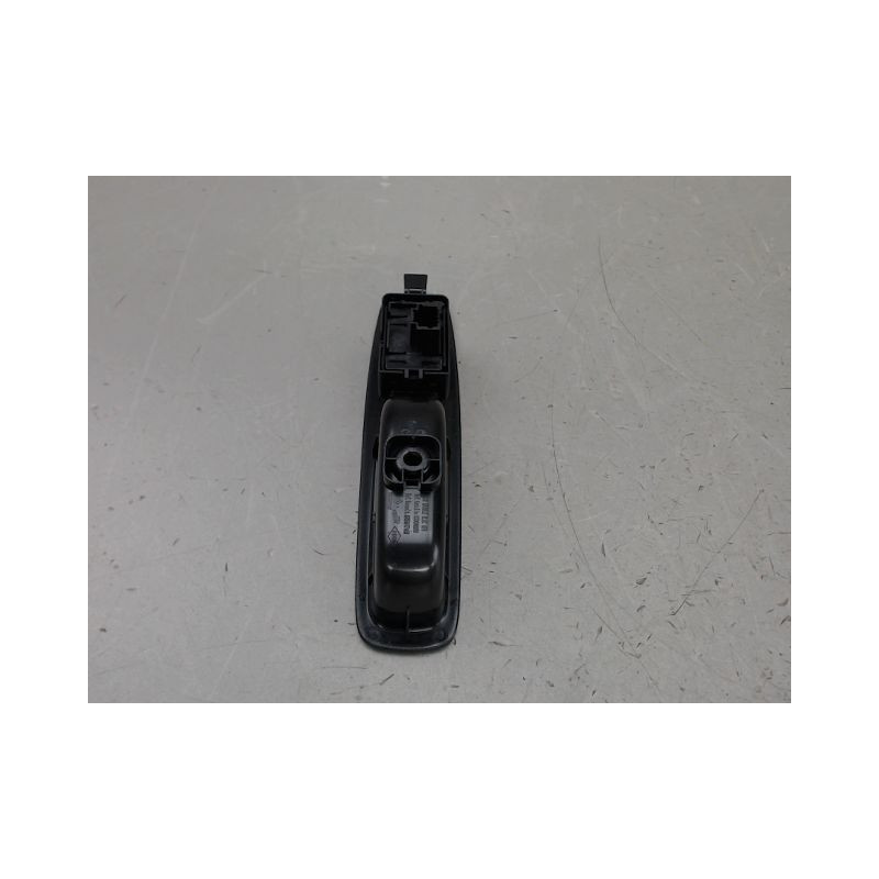 COMMANDE LEVE-GLACE PORTE ARG RENAULT MEGANE