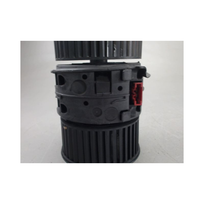 MOTEUR VENTILATEUR CHAUFFAGE RENAULT MEGANE