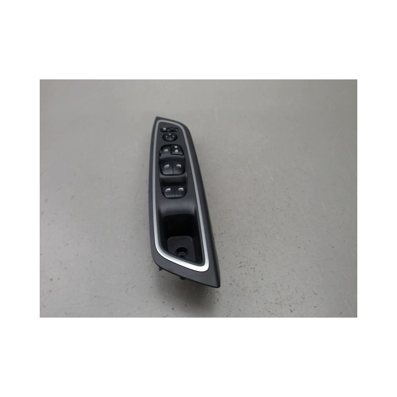 COMMANDE LEVE-GLACE PORTE AVG NISSAN MICRA