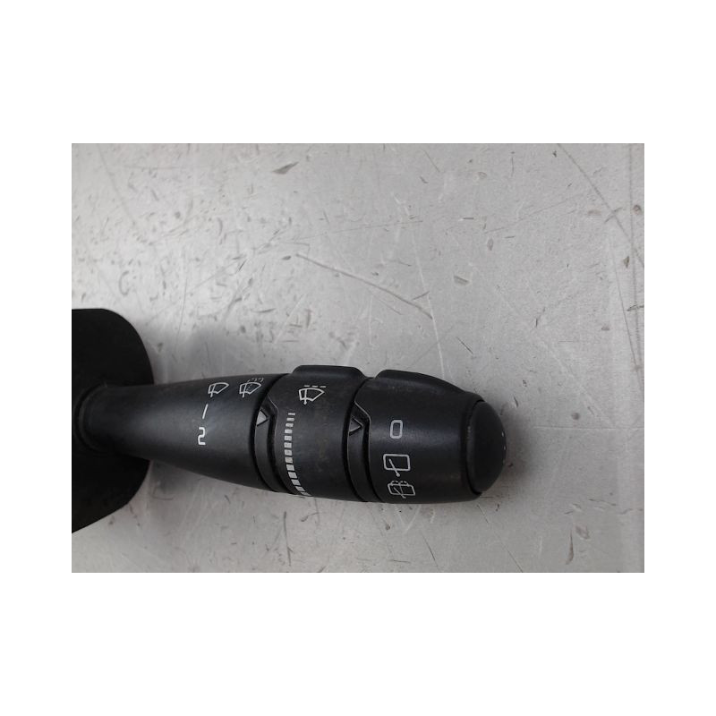 COMMANDE ESSUIE GLACE RENAULT MEGANE