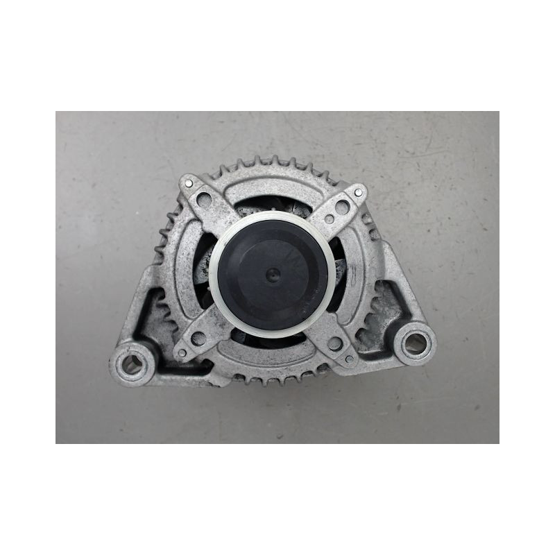 ALTERNATEUR OPEL CORSA