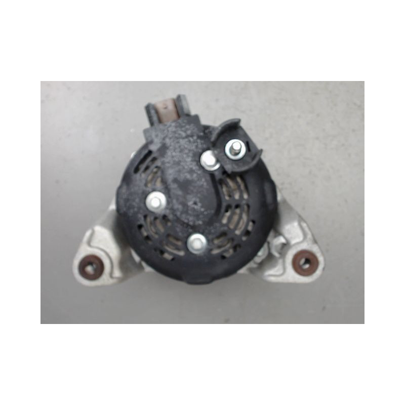 ALTERNATEUR OPEL CORSA