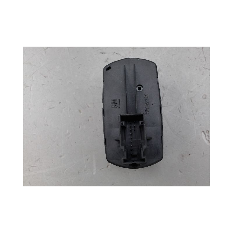 COMMANDE LEVE-GLACE PORTE AVG OPEL CORSA