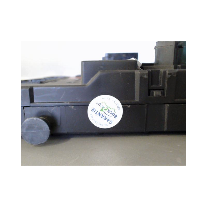 BOITIER GESTION HABITACLE PEUGEOT 206