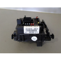 BOITE A FUSIBLES PEUGEOT 206