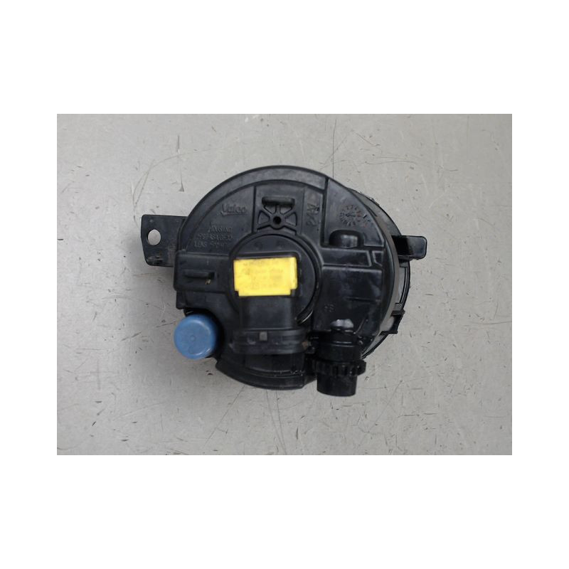 PHARE ANTIBROUILLARD AVANT GAUCHE VOLVO C30