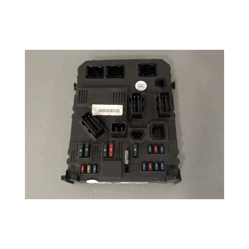BOITIER GESTION HABITACLE PEUGEOT 206