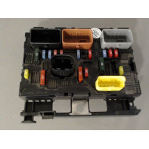 BOITE A FUSIBLES PEUGEOT 307