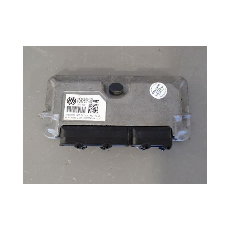 CALCULATEUR MOTEUR SEAT IBIZA
