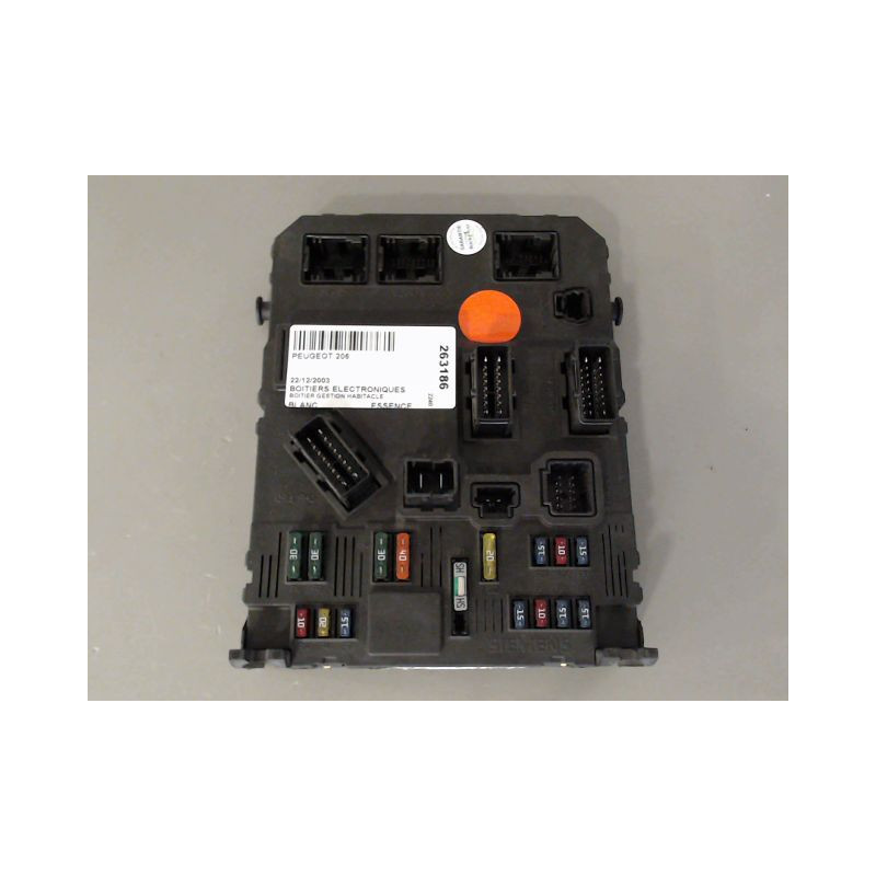 BOITIER GESTION HABITACLE PEUGEOT 206