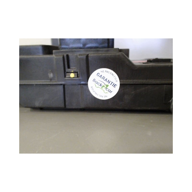 BOITIER GESTION HABITACLE PEUGEOT 206