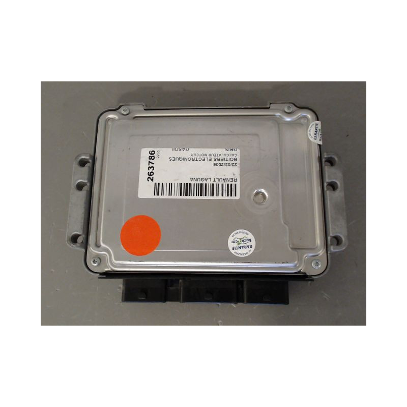 CALCULATEUR MOTEUR RENAULT LAGUNA