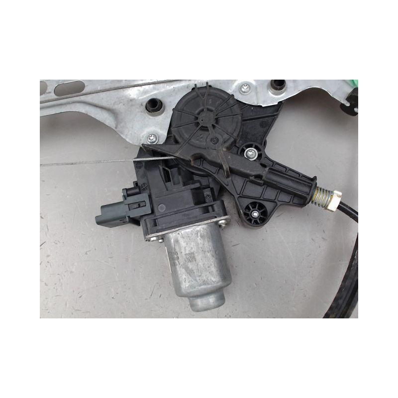 MECANISME LEVE-GLACE AVANT GAUCHE RENAULT MEGANE