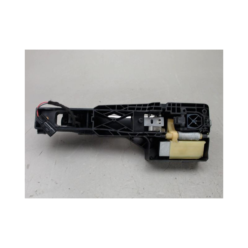 POIGNEE EXTERIEURE PORTE ARRIERE DROIT RENAULT MEGANE