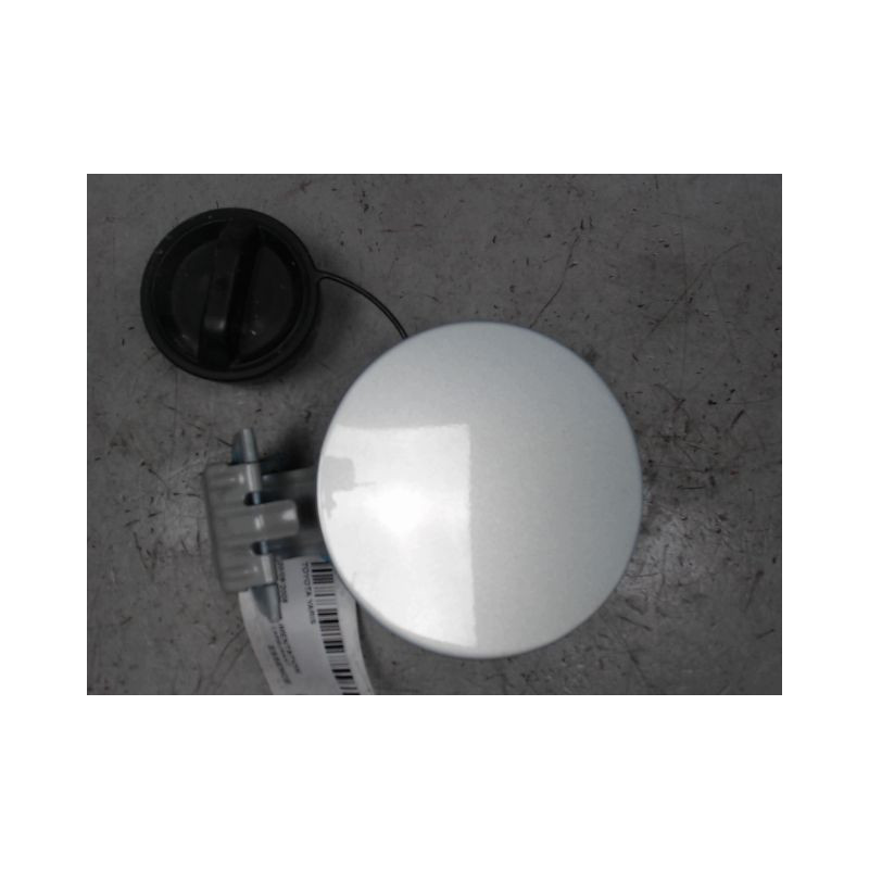 VOLET DE TRAPPE CARBURANT TOYOTA YARIS