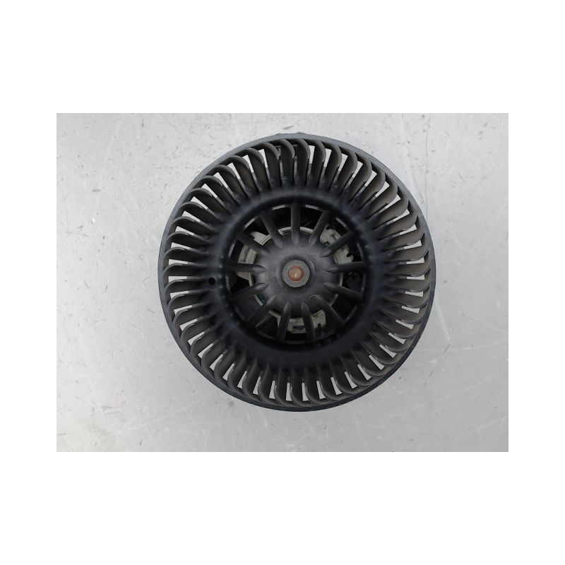 MOTEUR VENTILATEUR CHAUFFAGE NISSAN MICRA