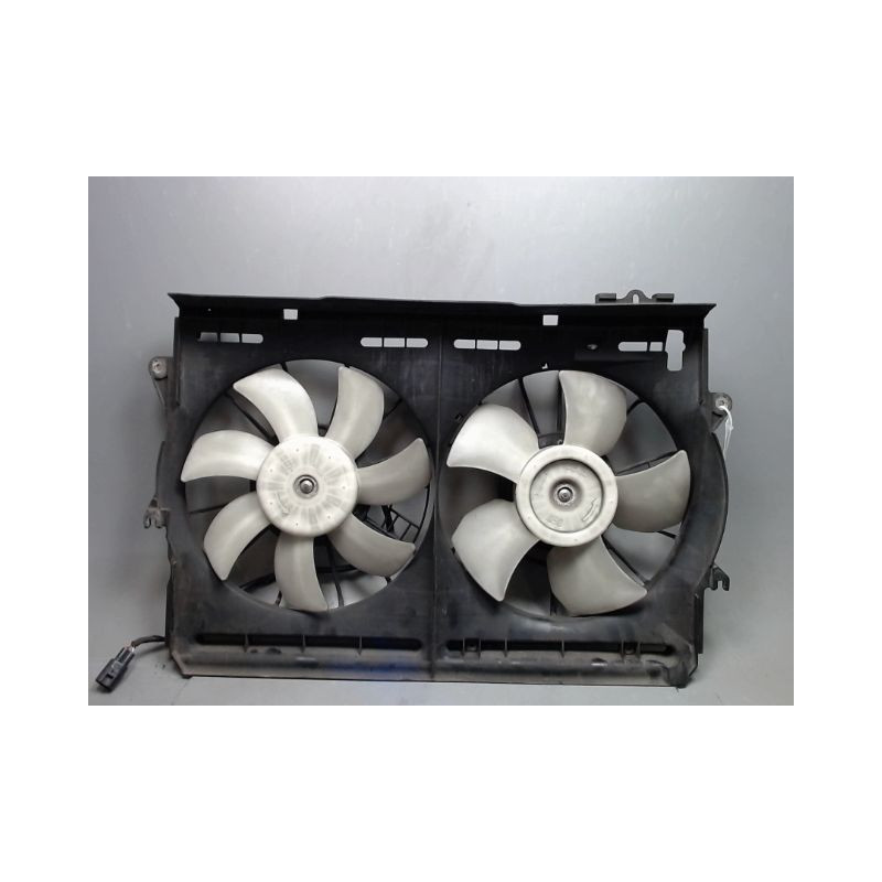 MOTEUR VENTILATEUR RADIATEUR TOYOTA COROLLA