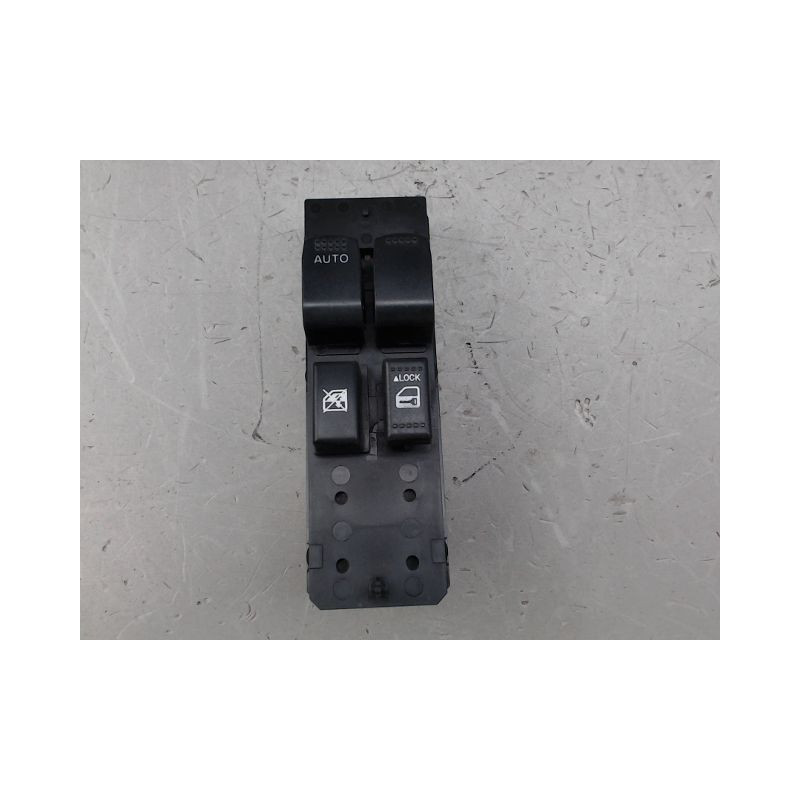 COMMANDE LEVE-GLACE PORTE AVG OPEL AGILA