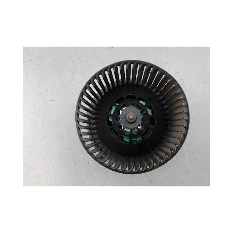 MOTEUR VENTILATEUR CHAUFFAGE CITROEN C1