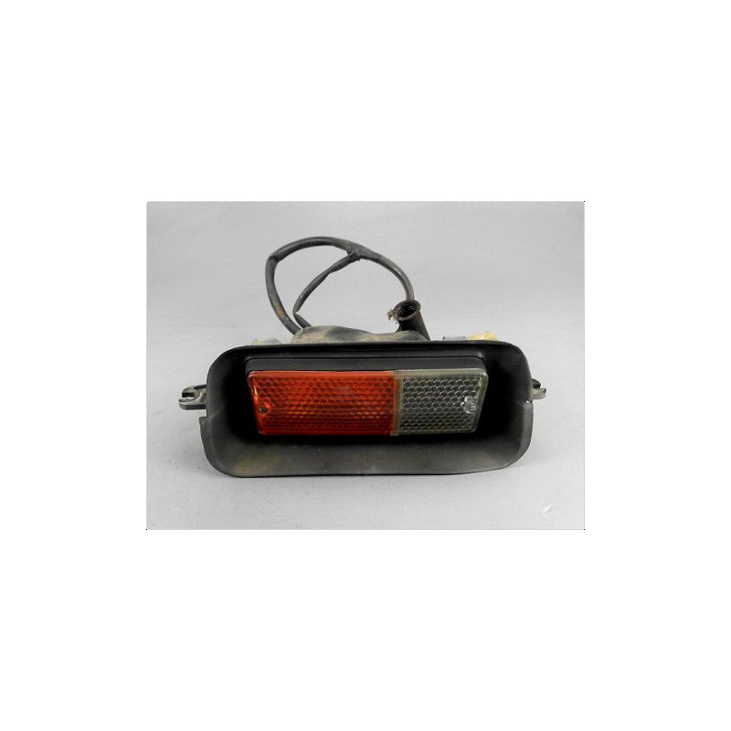 CLIGNOTANT DROIT LADA NIVA 94-