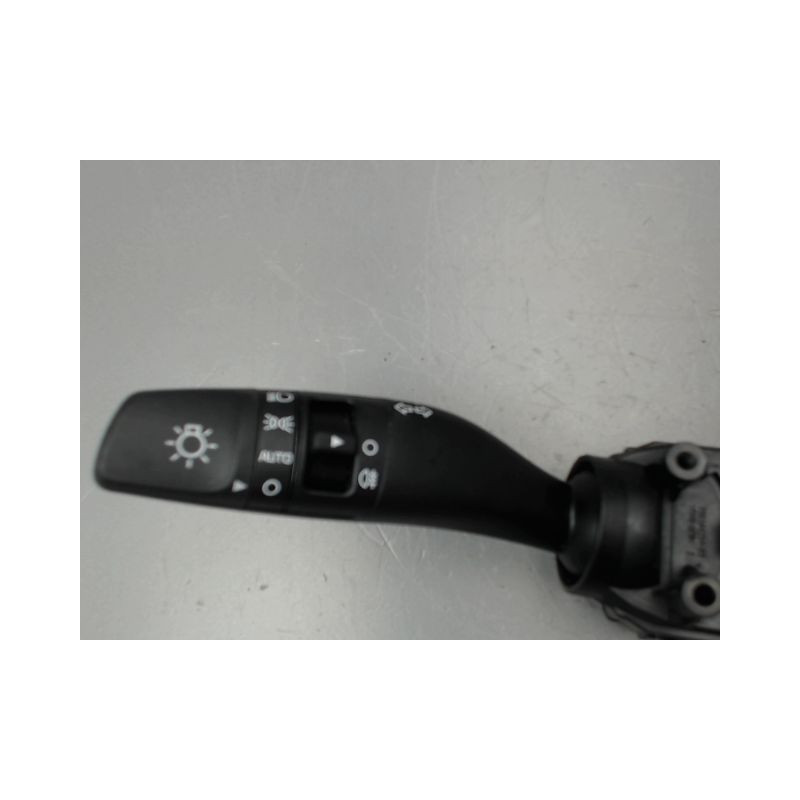 BLOC COMMODOS KIA RIO II Phase 1 2005-2009