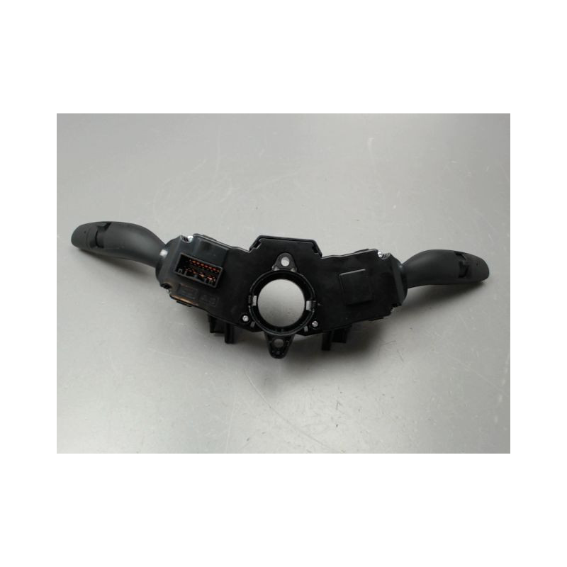 BLOC COMMODOS KIA RIO II Phase 1 2005-2009