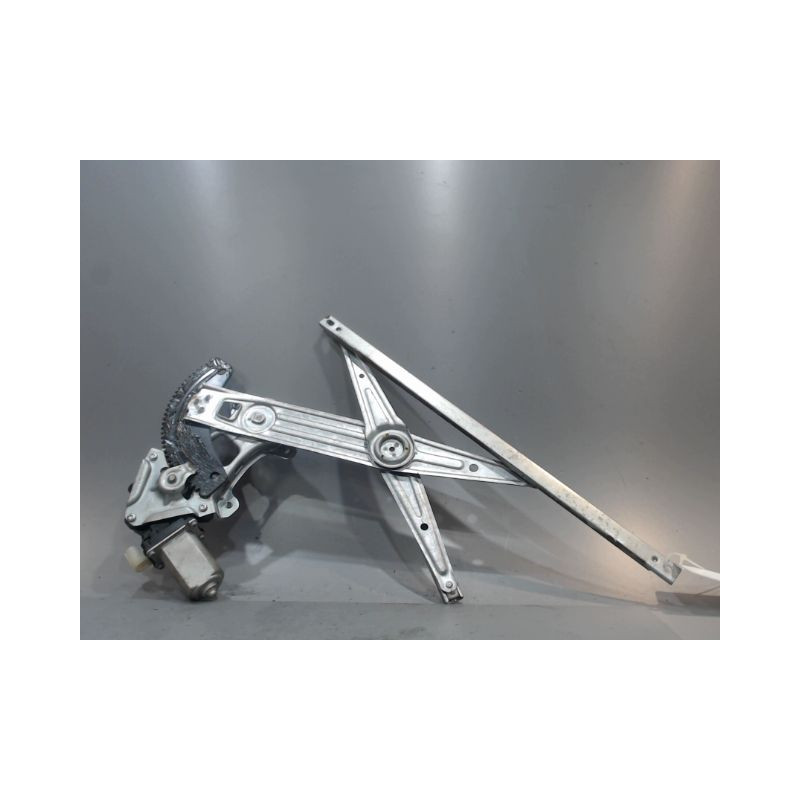 MECANISME+MOTEUR LEVE-GLACE AVANT DROIT NISSAN MICRA