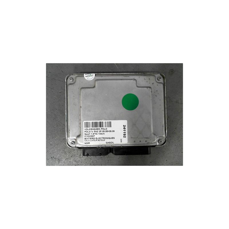 CALCULATEUR MOTEUR VOLKSWAGEN POLO IV PH2 05-09