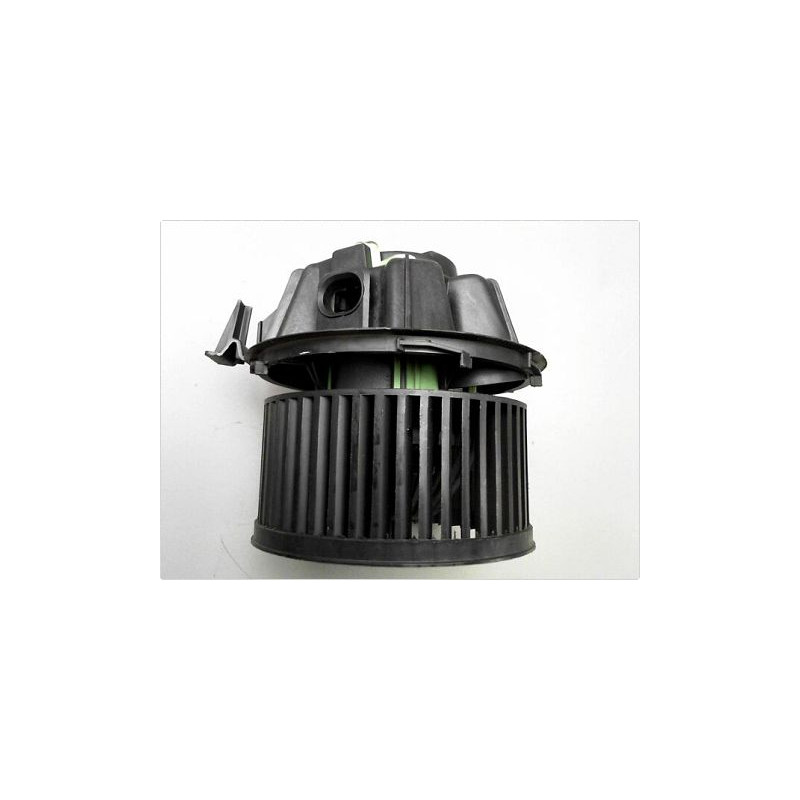 MOTEUR VENTILATEUR CHAUFFAGE DACIA SANDERO 08-12