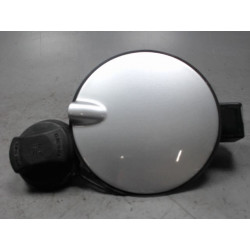 VOLET DE TRAPPE CARBURANT