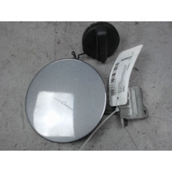 VOLET DE TRAPPE CARBURANT