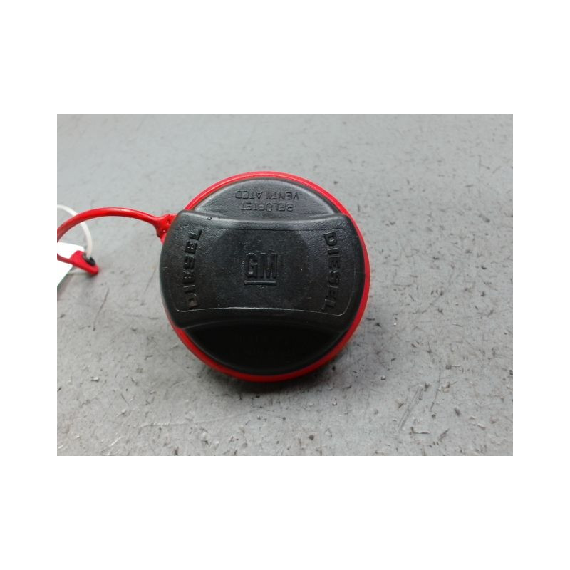 BOUCHON RESERVOIR A CARBURANT OPEL ZAFIRA 2005-