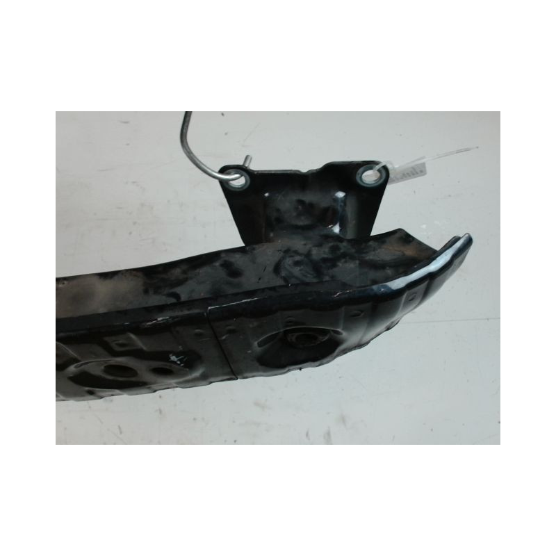 RENFORT PARE-CHOC ARRIERE  VOLVO V50