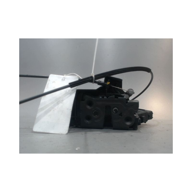SYSTEME CONDAMNATION AVANT DROIT VOLVO C30