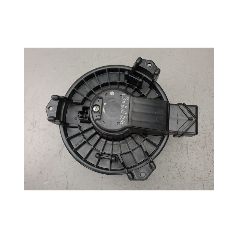 MOTEUR VENTILATEUR CHAUFFAGE SUZUKI SWIFT