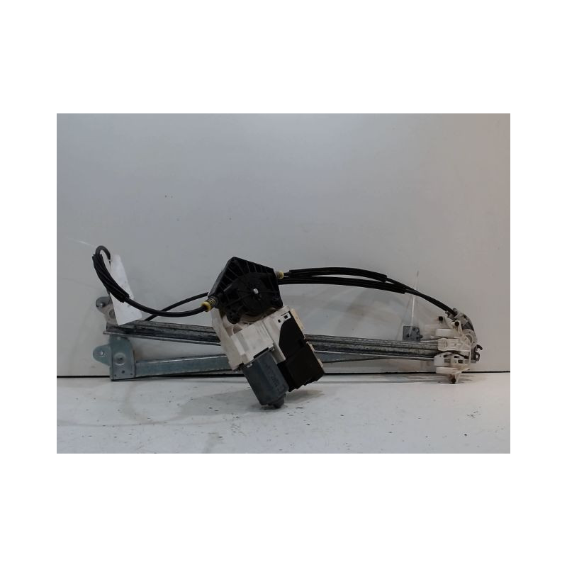 MECANISME+MOTEUR LEVE-GLACE AVANT DROIT PEUGEOT 807