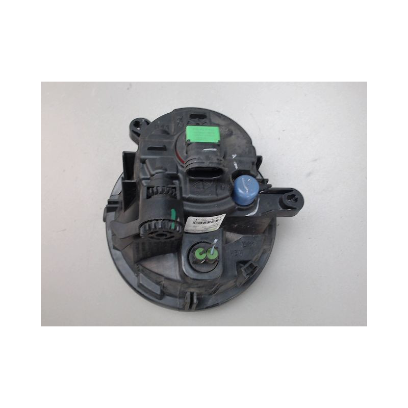 PHARE ANTIBROUILLARD AVANT DROIT RENAULT TWINGO