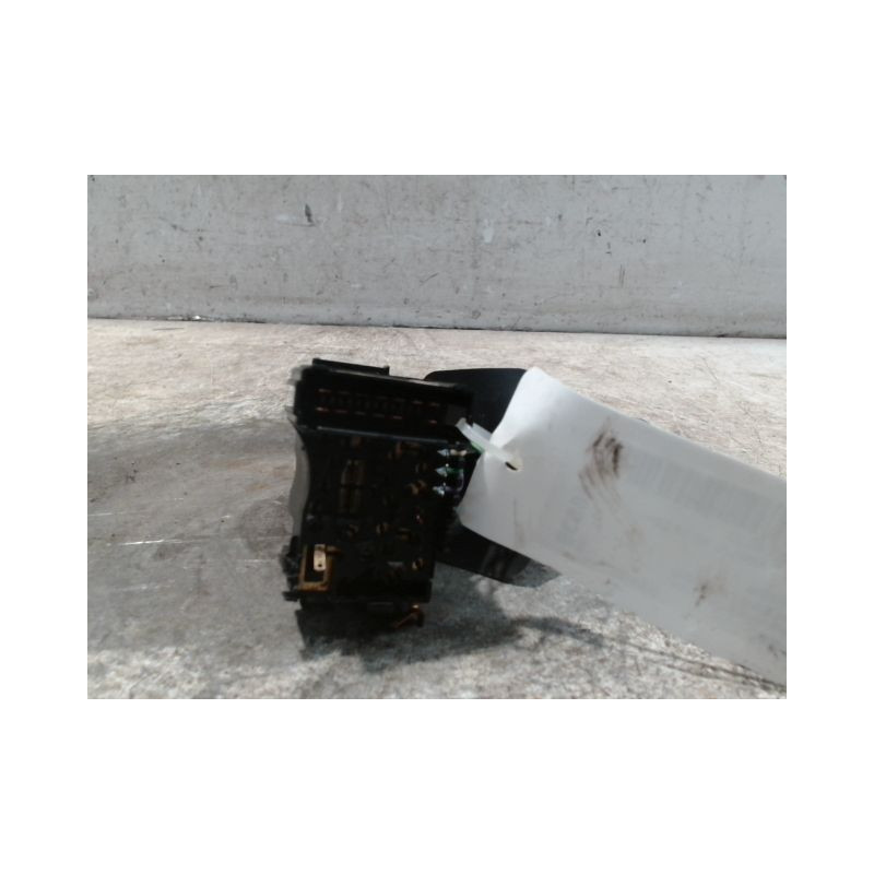 COMMANDE CLIGNOTANT RENAULT CLIO II CAMPUS 06-