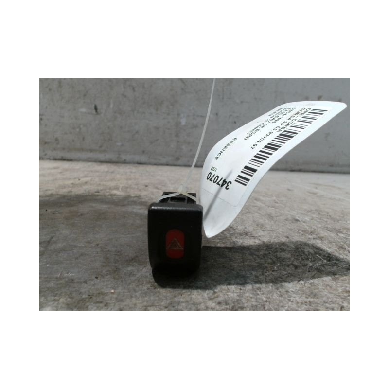 BOUTON DE WARNING OPEL CORSA 93-97