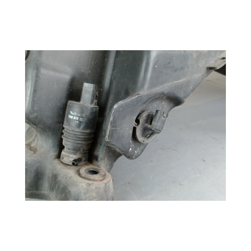 RESERVOIR LAVE-GLACE AVANT PORSCHE BOXSTER