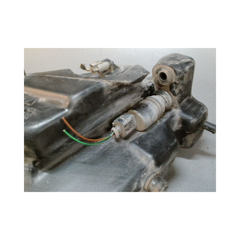 RESERVOIR LAVE-GLACE AVANT PORSCHE 911