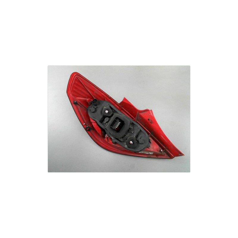 FEU ARRIERE DROIT OPEL CORSA (D) 06-10